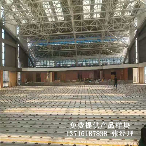 體育木地板廠家,籃球場(chǎng)館木地板價(jià)格,體育運(yùn)動(dòng)木地板 體育木地板廠家,籃球場(chǎng)館木地板價(jià)格,體育運(yùn)動(dòng)木地板