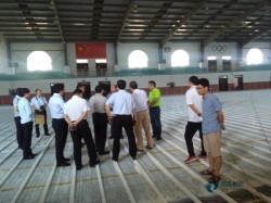 購(gòu)買俄勒岡松舞臺(tái)場(chǎng)木地板品牌哪個(gè)好