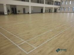 籃球館木地板專業(yè)養(yǎng)護(hù)